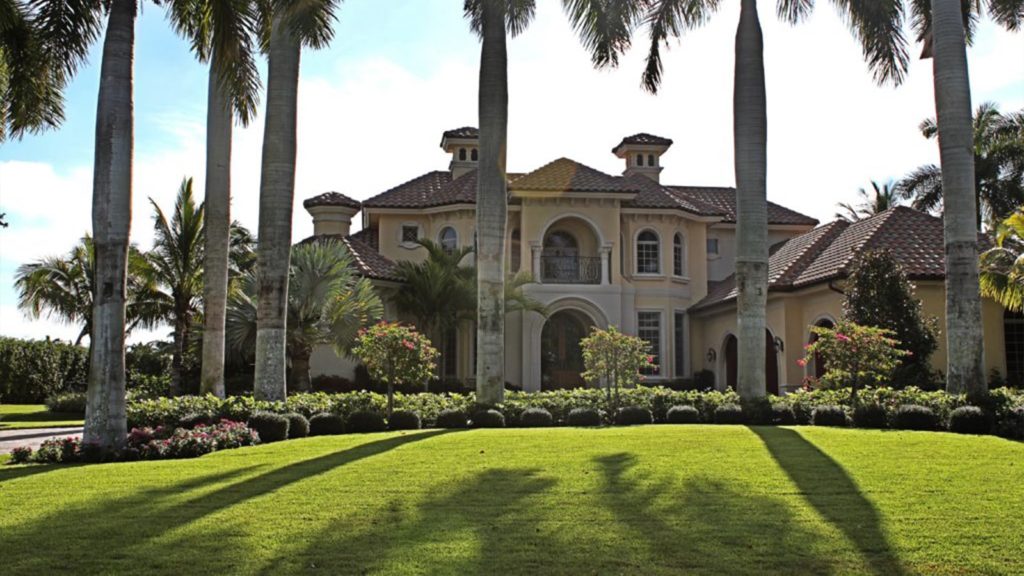 Empire Zoysia Grass Large Home Front Yard Florida